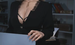 阿加鲁佳贤