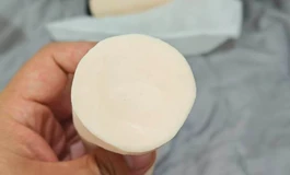 一个超轻的身体抱枕.