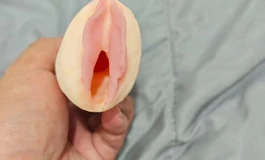一个超轻的身体抱枕.