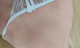 开箱谷妮诗超软腰模！十几张价位无敌。