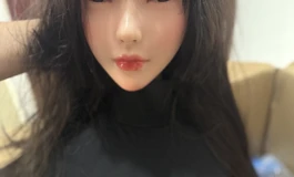 暴雨千面抱枕
