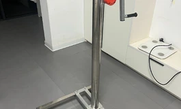 出娃娃站立支架