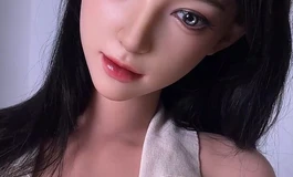 喘息在双腿之间，汗珠滴落花枝之上