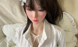 琉璃3.0可以睁眼可以闭眼，仿生开口头.