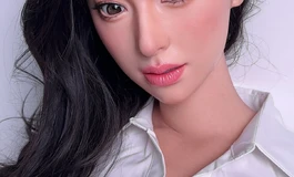 解开的白衬衫，是在暗示吗