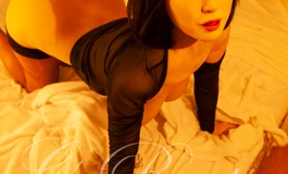 【草根一人】花堪折枝叶直需折，你有你的欲望，她有她的需求