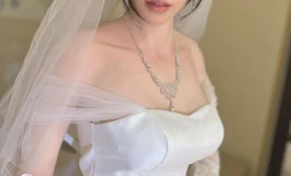 返图-定格永恒，属于佳桃的婚纱时刻。