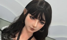 Uneedoll158初夏～折返办公室，意外撞见独处放空的秘书初夏（1）