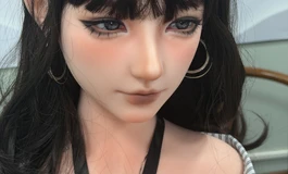 Uneedoll158初夏～折返办公室，意外撞见独处放空的秘书初夏（1）