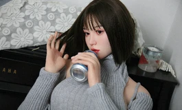 微醺的恩雅