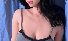 黑丝撕开一个洞，刚好够我“精准扶贫”