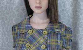 花格子裙子女子，风姿绰约