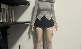 入手小巧精致的手办