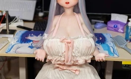 【鬼父荣誉出品】[140L]巨乳萝莉妈妈之粉色吊带灯笼裤