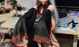 【鬼父荣誉出品】[140L]巨乳萝莉妈妈之侧乳小僵尸