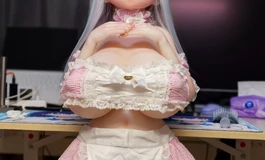 【鬼父荣誉出品】[140L]巨乳萝莉妈妈之抹胸粉色女仆
