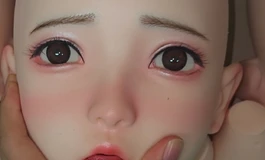 娃娃头，几百块钱一个，嘿嘿嘿