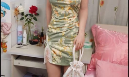 自己的老婆自己打扮