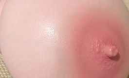 奈也品牌胸模双皮奶Pro Max开箱
