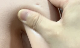【刚出厂微瑕疵】一款160有小凹痕，一款150带小划痕。