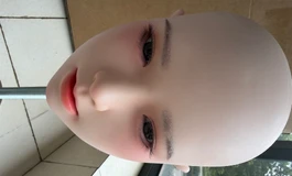 出两个头雕 fudoll的小北和粉猫儿的小雅