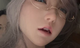 纨吞裴涩琪头雕
