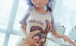 一个比糖还要甜的小甜妹～