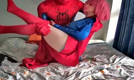 《悦互动155-桐桐》蜘蛛侠vs超人女（隐藏啪啪视频）