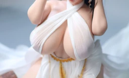 70cm小型硅胶娃娃轻松拿捏，超软果冻胸巨乳可玩可摆