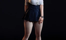 班上那位发育过好的女同学