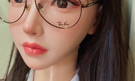 办公室的午休少女 千面抱枕小雨