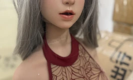 娃娃学姐