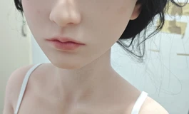 出潮影头雕