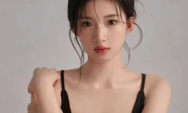 京东京造AI硅胶娃娃正式上线啦，最懂你的陪伴女友！！