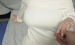 六儿，再陪我一会儿吧