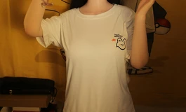 翻了翻箱子掏出我的相机