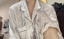 资深娃友们谁知道哪厂家头雕像我前女友，谢谢！（买一个超级像前女友微笑头雕）谢谢