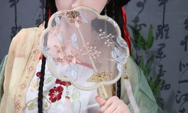 妙兔穿成林妙妙了｜书卷气里藏了点小心思
