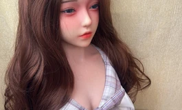 原价7千➕彼家铂金硅胶半身，一套2000出