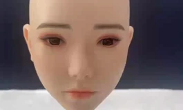 出“暴雨科技”165的硅胶娃娃，1999（到付不包邮）