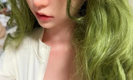 金发好看还是绿色好看？时分欢娃娃