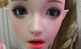 出卡利亚头雕