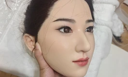 280包邮出一个写实妆软头（已出）