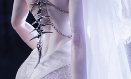 kagami 新品 --「莉莉丝·怀特」开始预热！