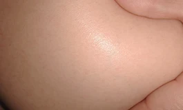 玩偶姐姐蜜桃臀，果然圆润丰满，有肉感，上手老有感觉了