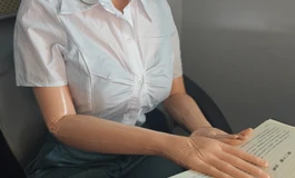 千面抱枕3号头 加班的淑女